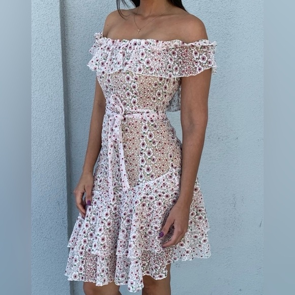 Tularosa Juno Off the Shoulder Dress Asymmetrical Floral Embroidered Lace XS - Picture 5 of 9